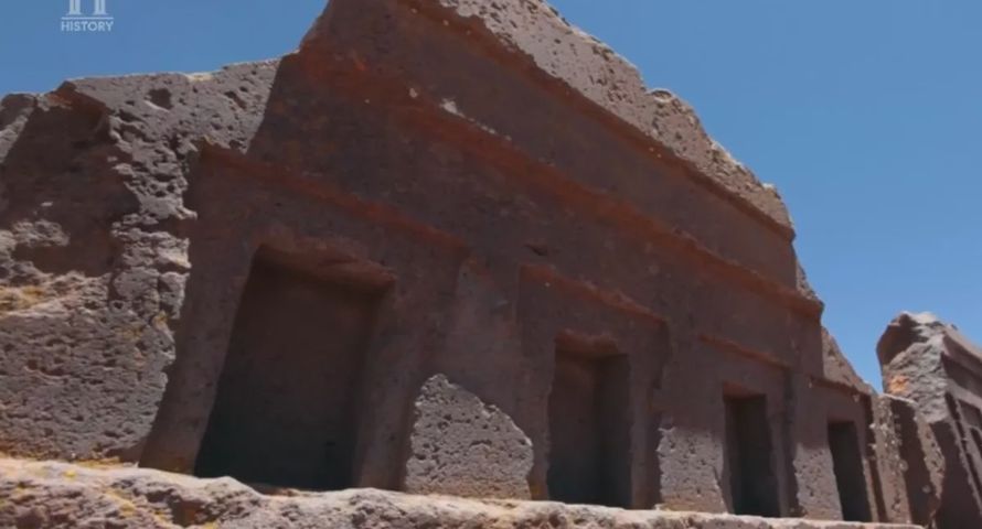 Nadawca History bez dyrektora ds. treści i marek. Są też awanse