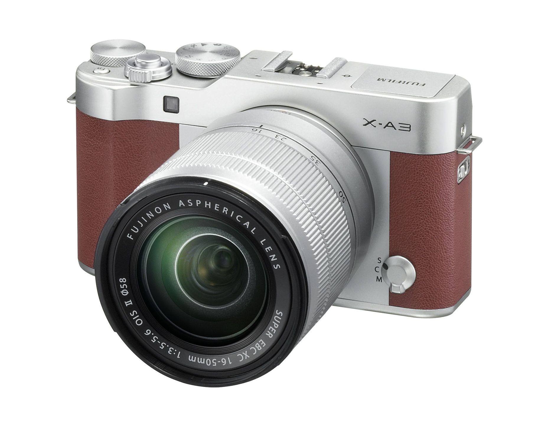 Fujifilm X-A3 – bezlusterkowiec z matrycą 24,2 Mpix i dotykowym ekranem do zdjęć selfie 2