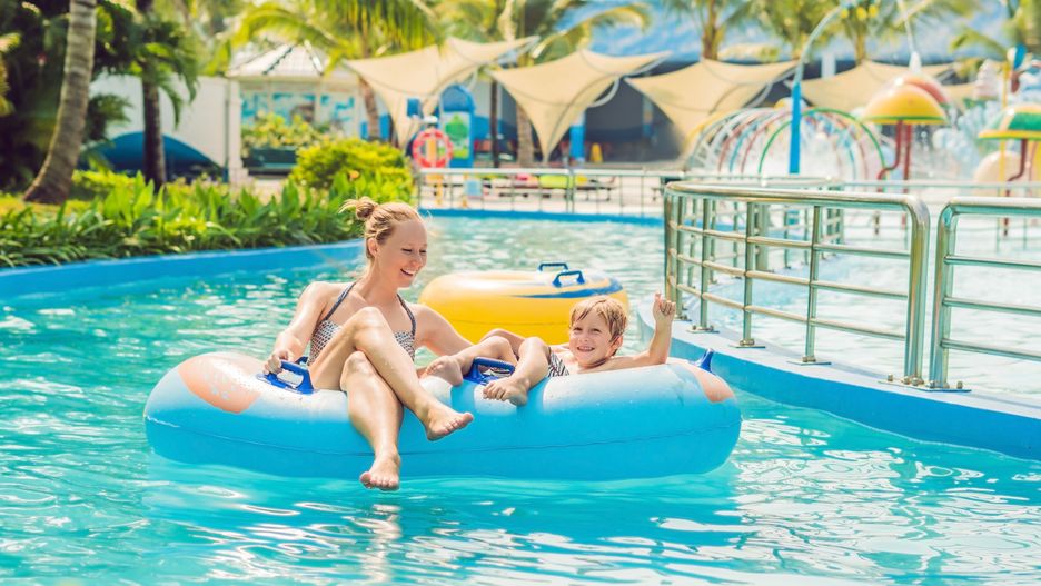 Therme Manchester, największy park wodny w Anglii, park wodny większy od Suntago
