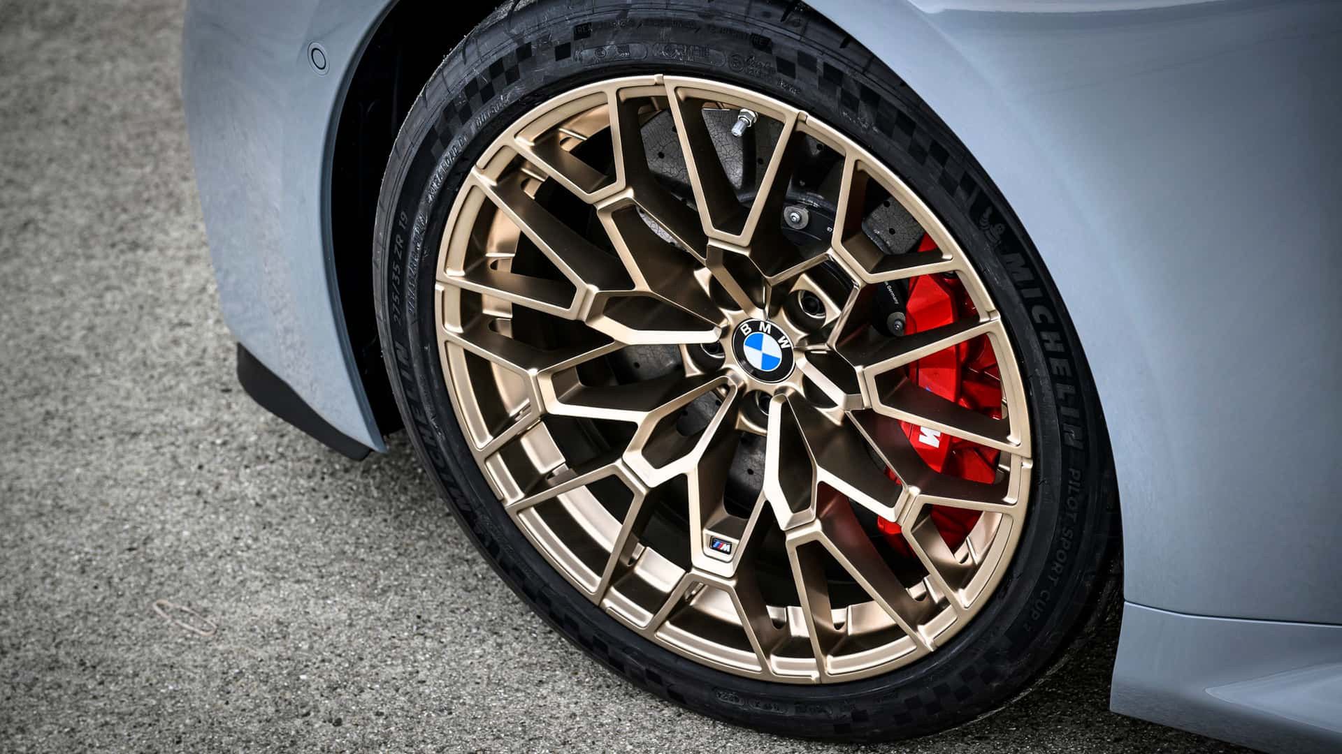 BMW M2 CS