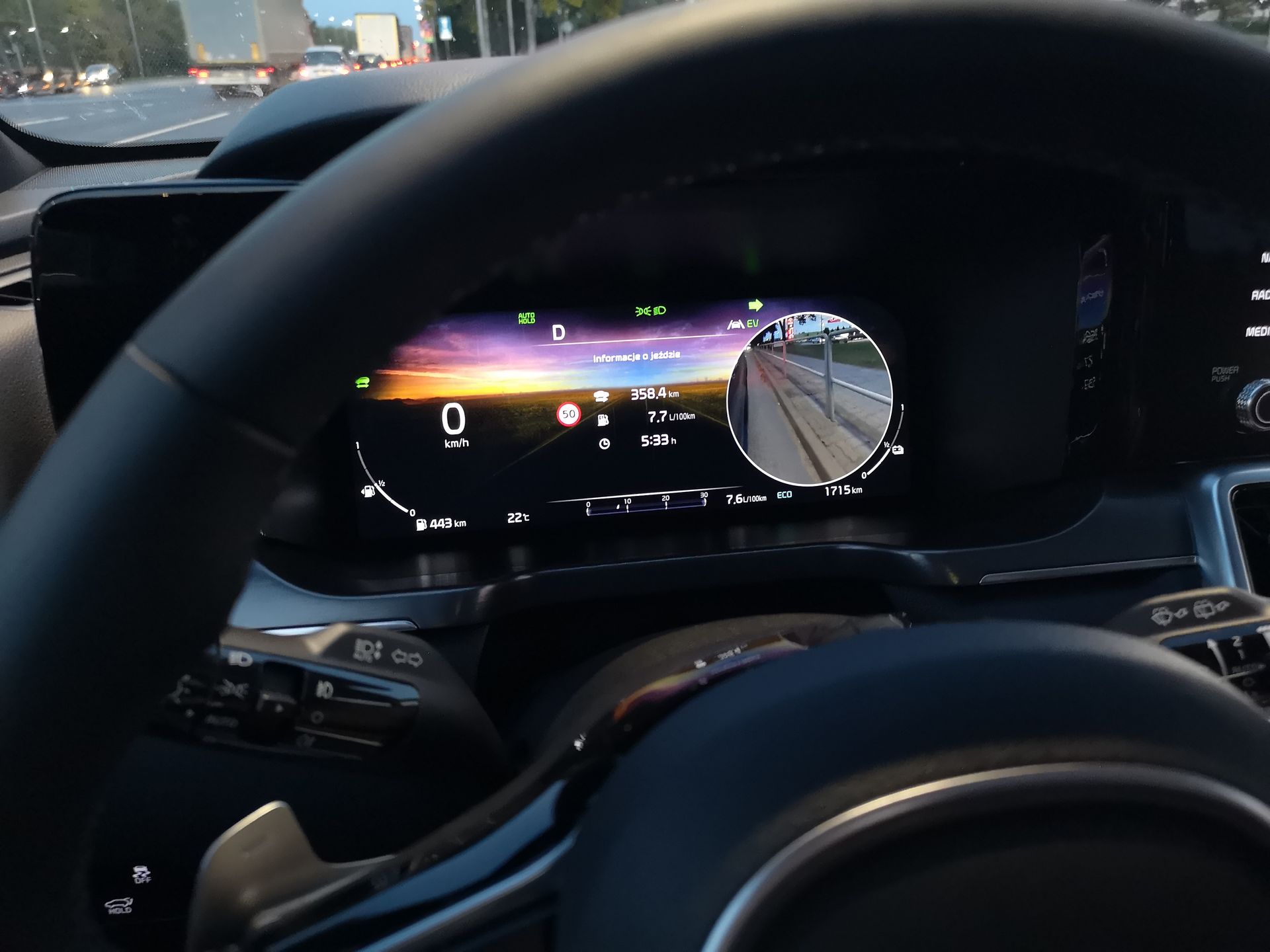Prezentacja Kia Sorento Hybrid: Nowoczesne rozwiązania w rodzinnym wydaniu 32