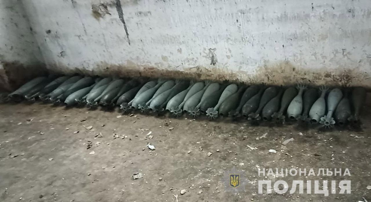 Ukraińska policja znalazła skład z rosyjską amunicją.