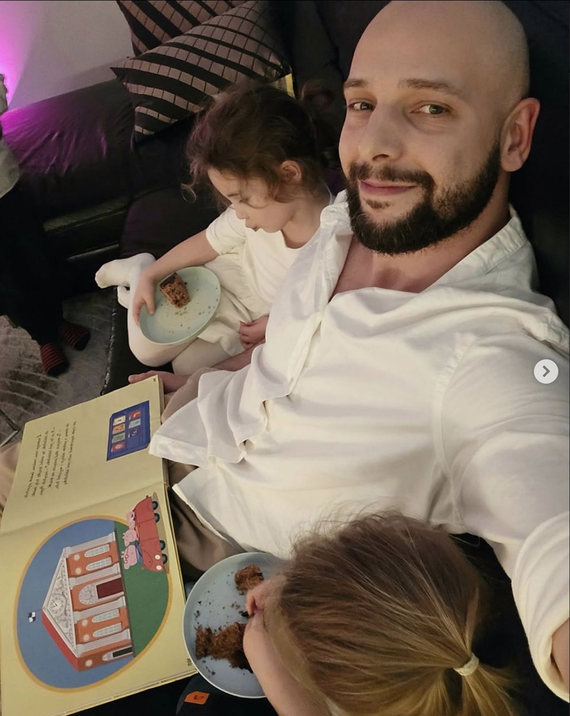 Maciej Pela spędził wigilię z córkami