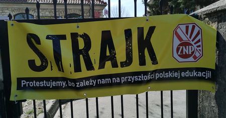 Strajk nauczycieli 2019. Jest decyzja zarządu ZNP w sprawie strajku włoskiego nauczycieli