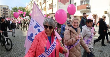 Legnica: Z kijkami przez park, z orkiestrą przez miasto. EUROPA DONNA zaprasza