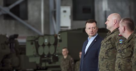 Nawet 28 zł za minutę. Błaszczak przyznał żołnierzom dodatkowe wynagrodzenia
