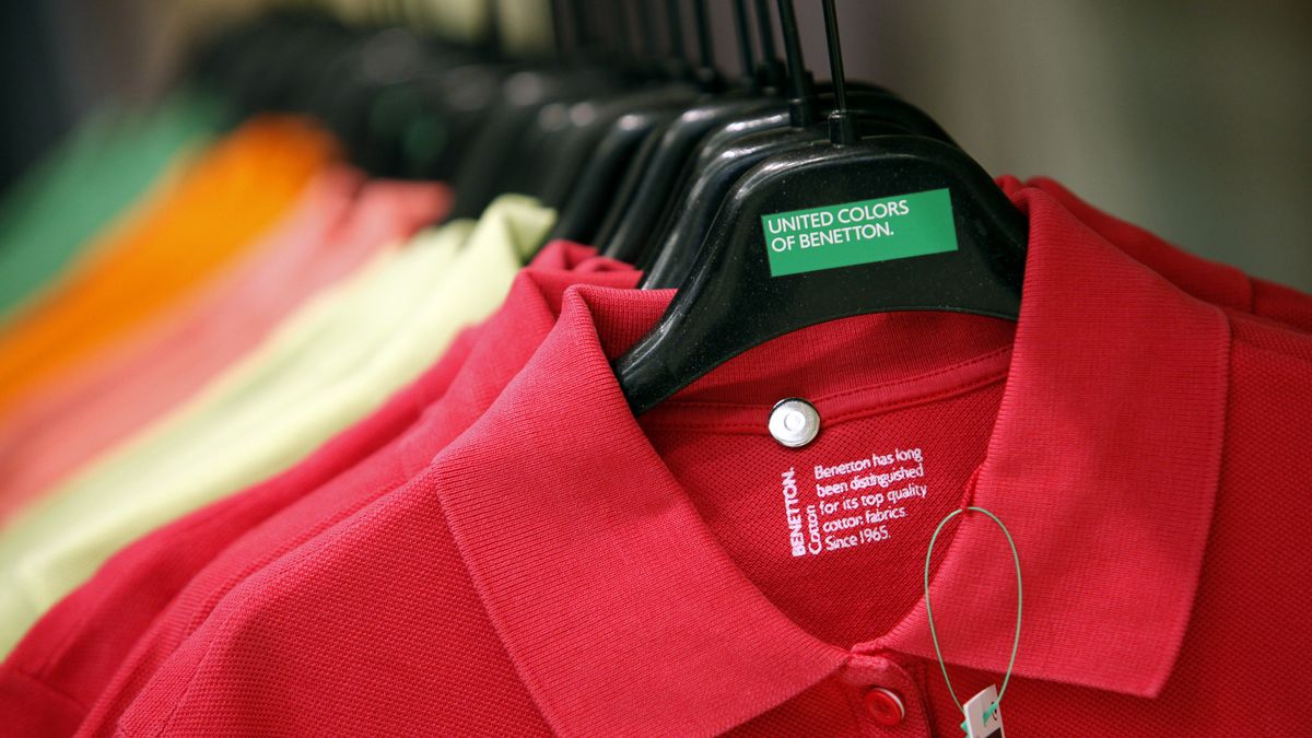 Włoska marka odzieżowa zamyka setki sklepów