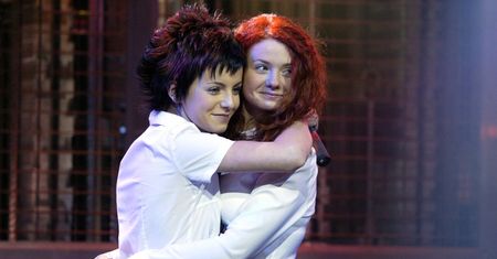 Tatu wracają w atmosferze skandalu. Rosyjskie gwiazdy zagrają na "terytorium okupowanym"