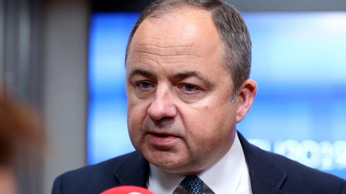 Jest projekt kompromisu z Polską i Węgrami ws. budżetu UE. Szymański komentuje