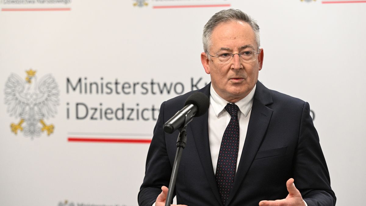 Minister kultury i dziedzictwa narodowego Bartłomiej Sienkiewicz