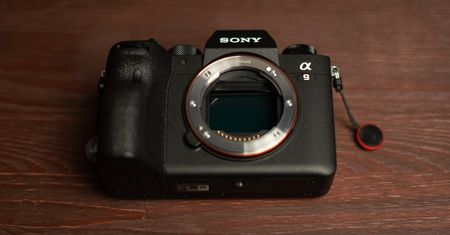 Sony A9 II to definicja dwóch słów: jakość i ergonomia