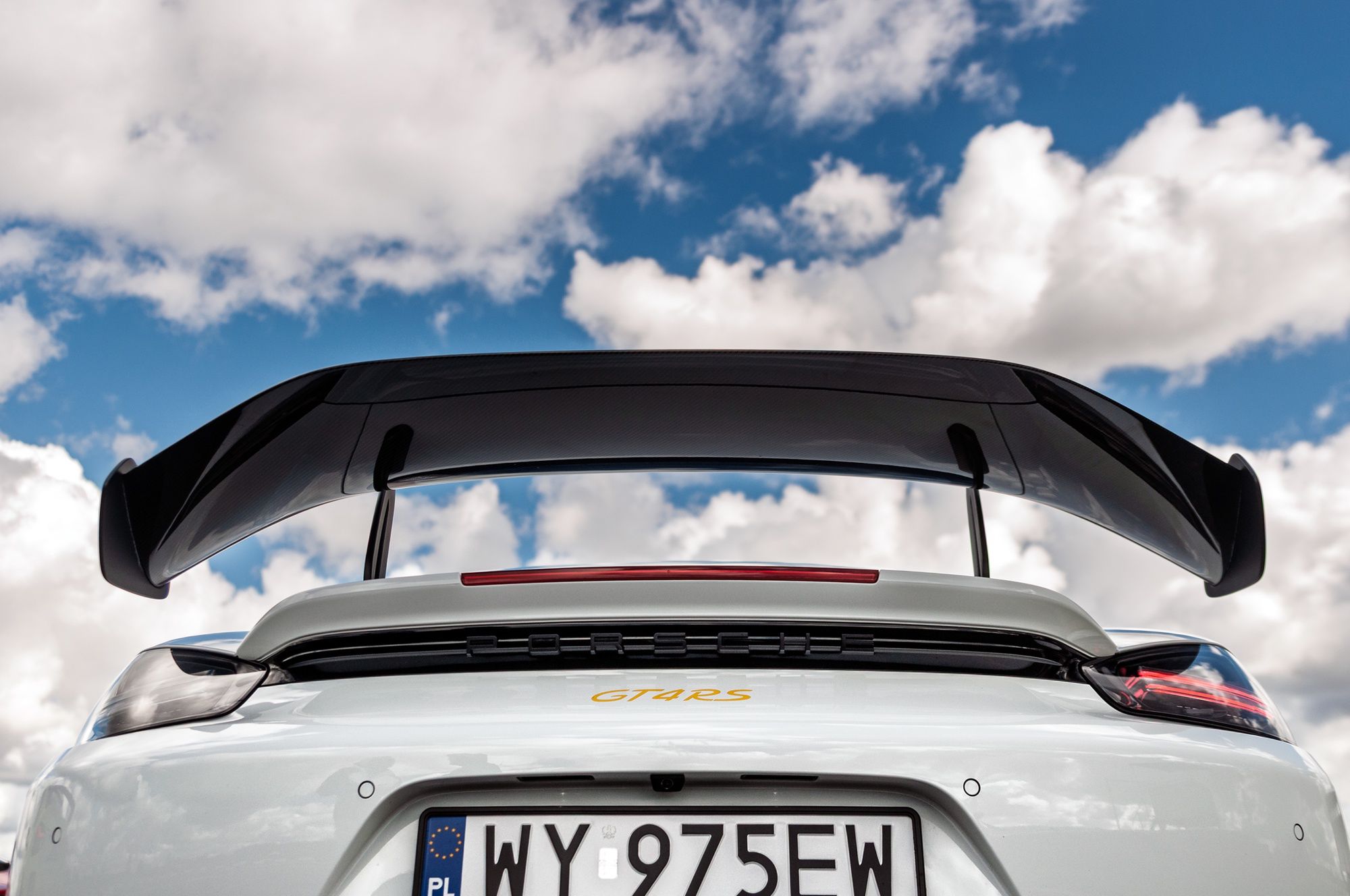 Porsche 718 Cayman GT4 RS (2025)
