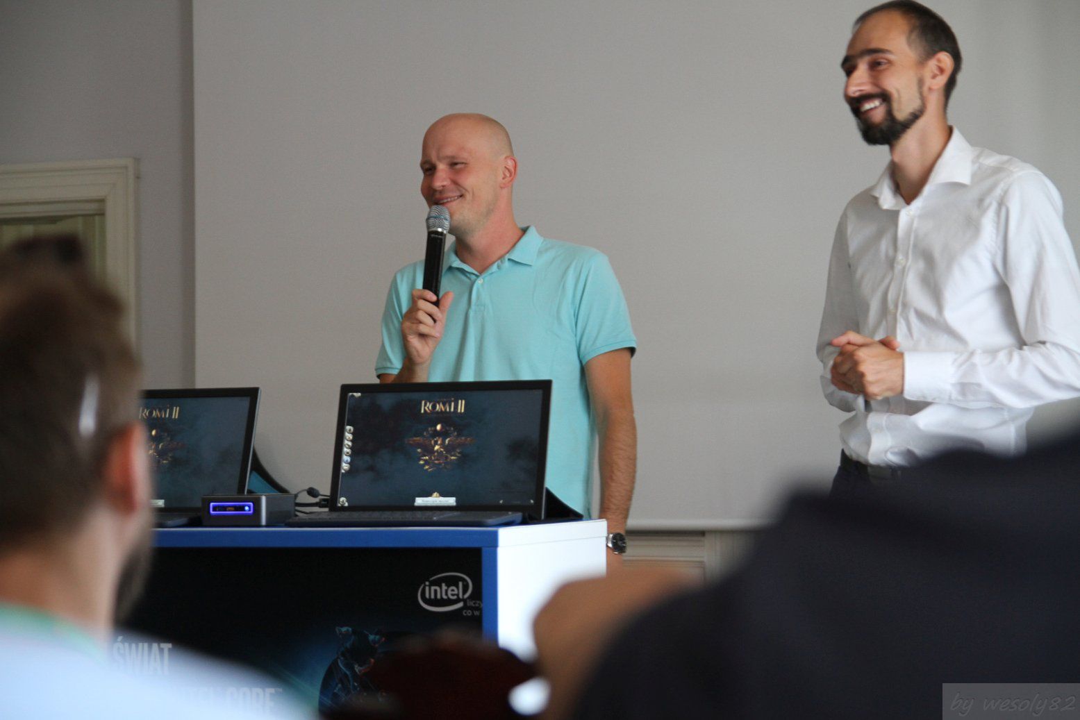 "Z pytaniami zaczekajcie na koniec prezentacji"