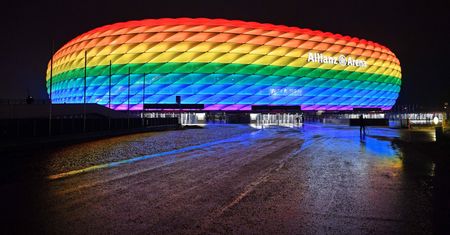 Euro 2020. Tęcza na stadionie w Monachium ? UEFA podjęła decyzję