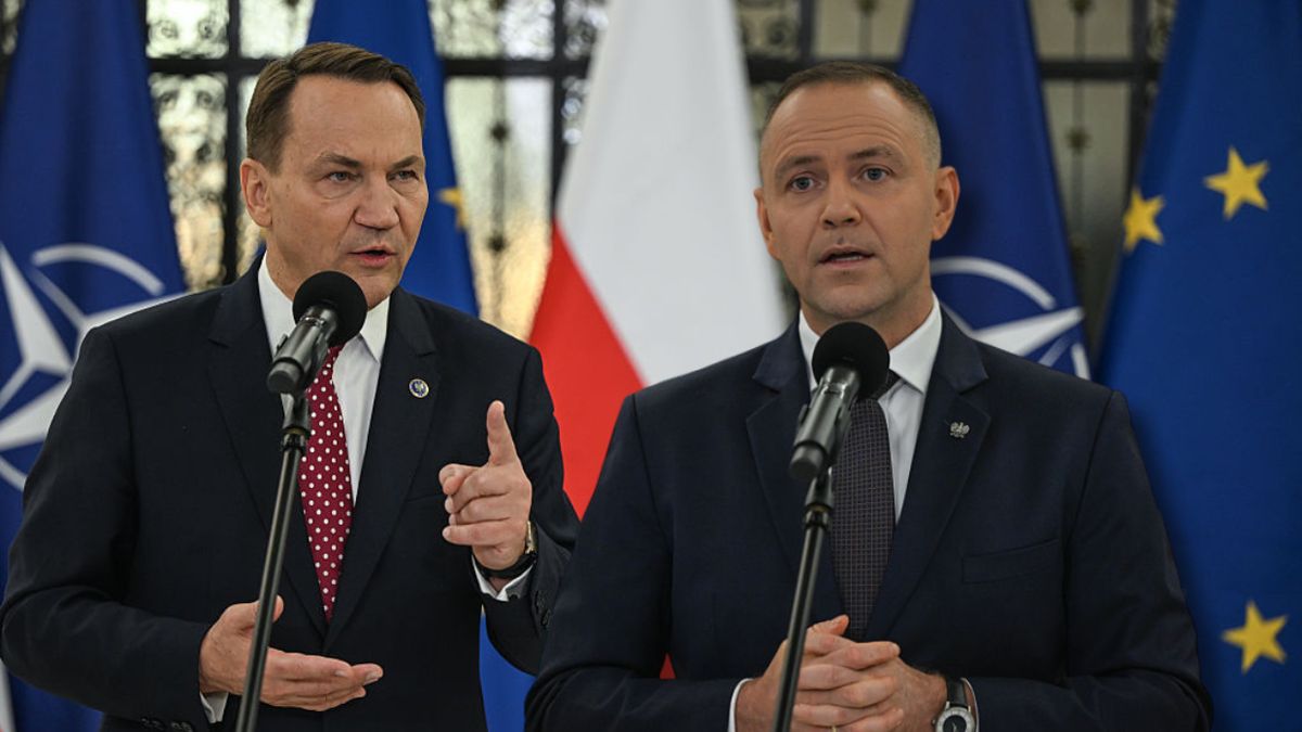 Sikorski przypomniał wpis sprzed dwóch miesięcy o Nawrockim.