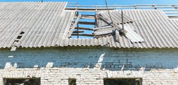 Wymiana dachu z azbestu 2026. Nowy termin dla rolników w ramach KPO