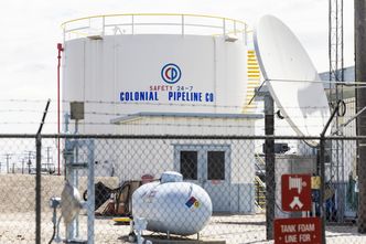 Colonial Pipeline znowu działa. Po ataku hakerów Amerykanie uruchomili rurociąg