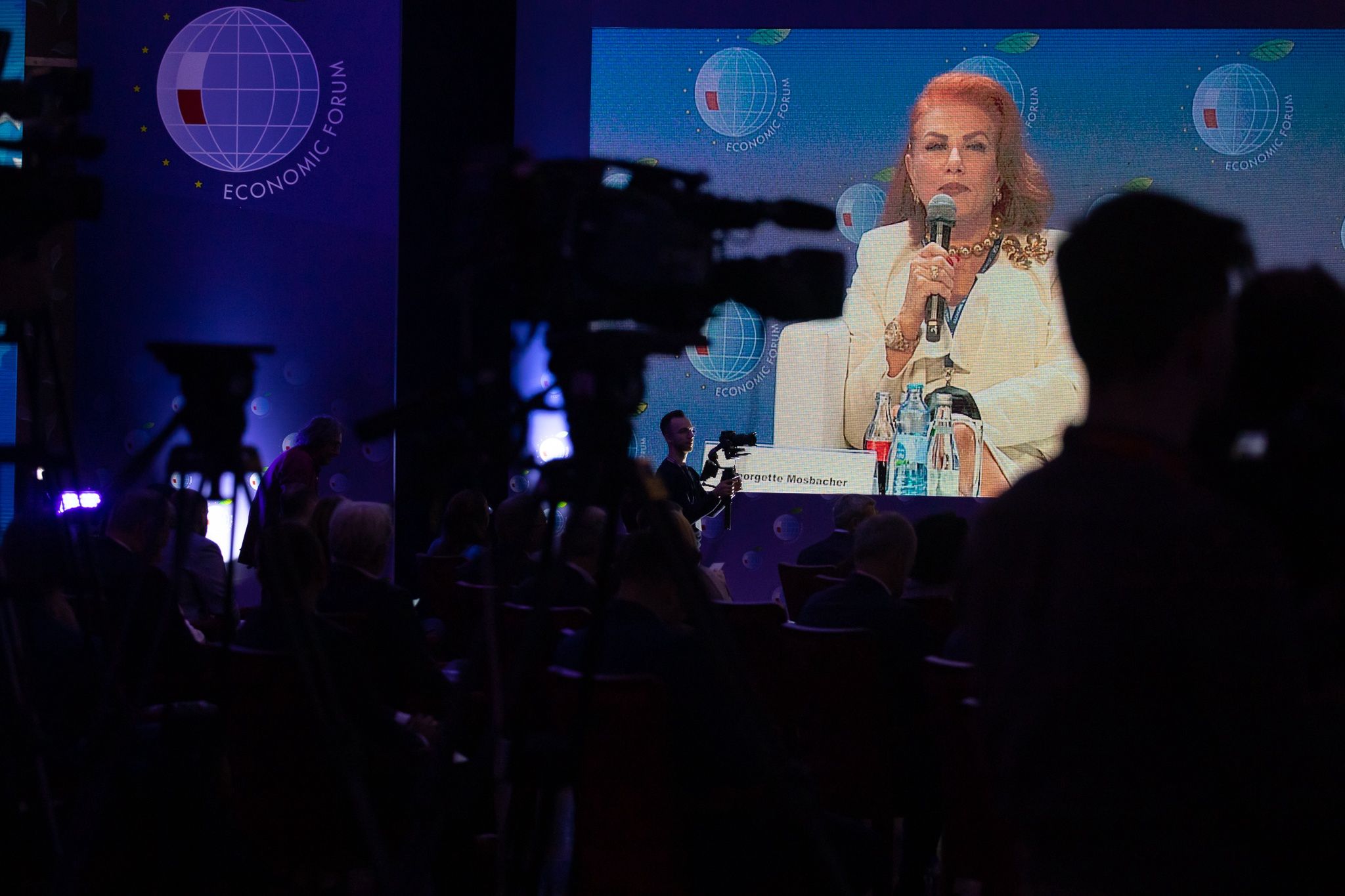 Georgette Mosbacher, była ambasador USA w Polsce podczas sesji inauguracyjnej XXX Forum Ekonomicznego w Karpaczu. 