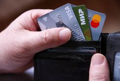 Visa i Mastercard zawieszają działalność w Rosji