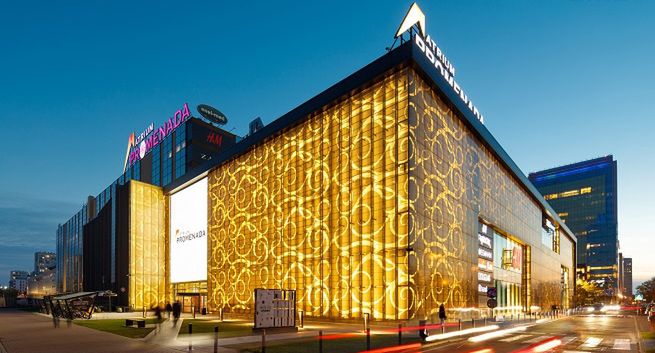 AMS z siecią nośników w galeriach Atrium Poland Real Estate