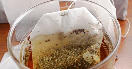 O tej porze nie pij herbaty. Może ci poważnie zaszkodzić