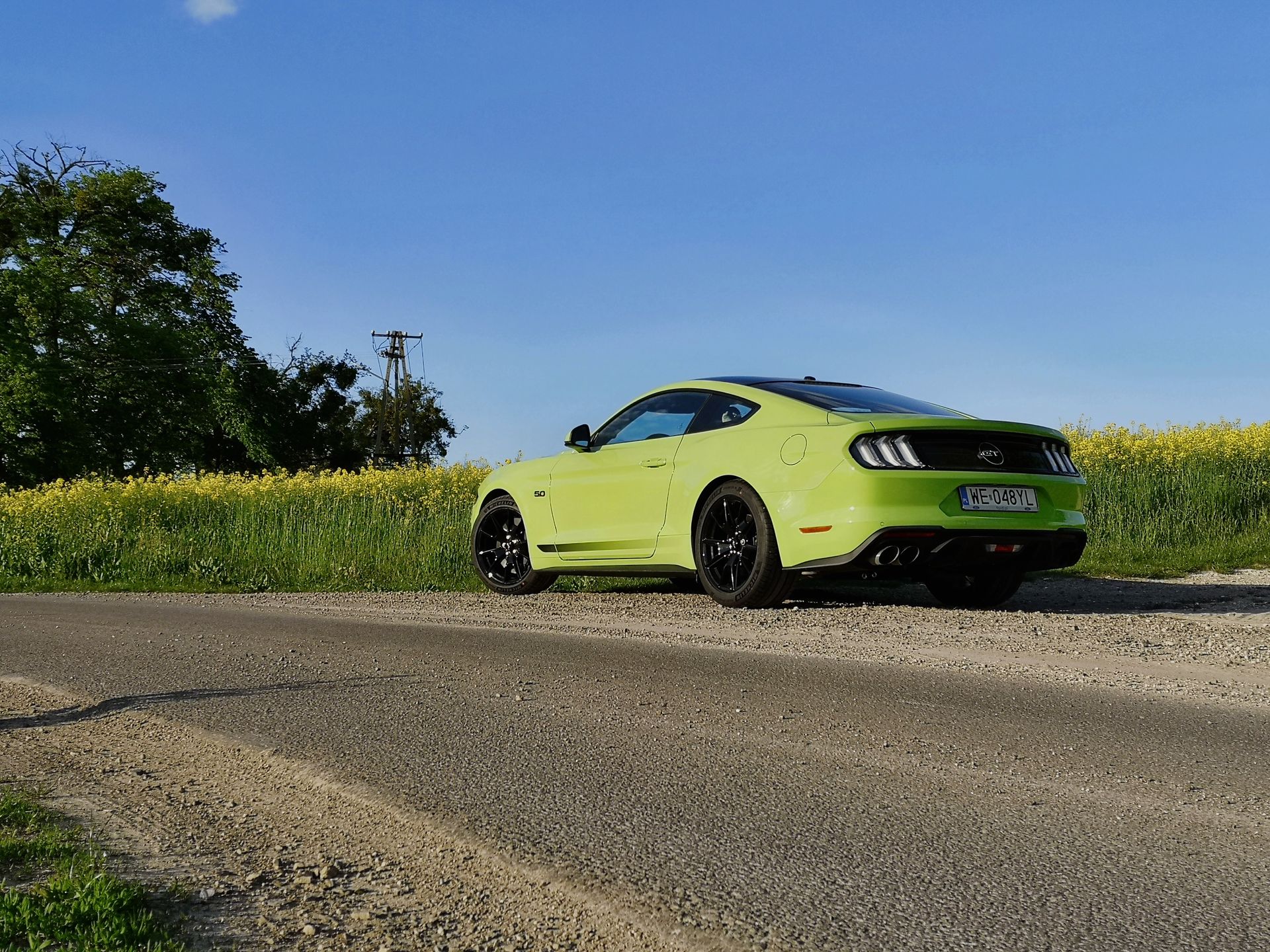 Ford Mustang GT: Działanie systemu SYNC 3, aplikacji FordPass oraz audio B&O 40