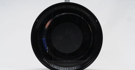 Zeiss Mirotar 1000 mm f/5.6 wystawiony na sprzedaż