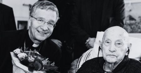 Nie żyje najstarszy ksiądz na świecie. Urodził się na terenie obecnej Polski