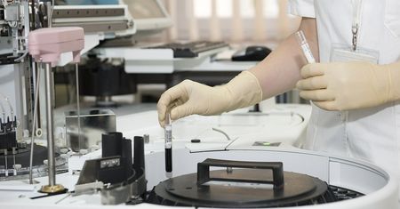 Hematolog oskarżona m.in. o nielegalne eksperymenty medyczne na pacjentach