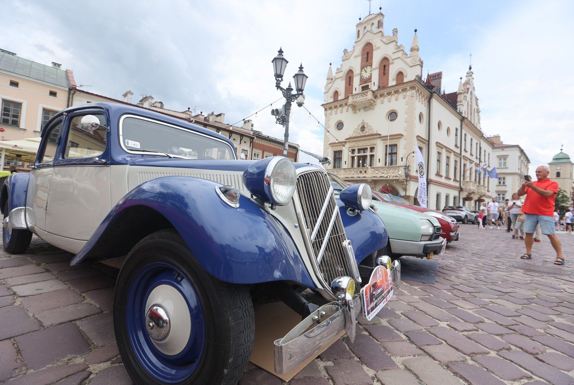 XVII Ogólnopolski Zlot Zabytkowych Citroenów w Rzeszowie.