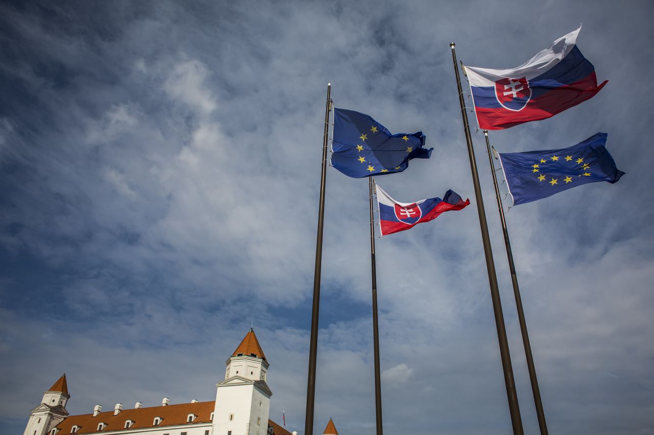 Związkowcy wyszli na ulice Bratysławy. "Pracownik ze Słowacji żebrakiem Europy"