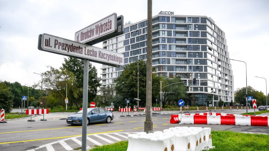 Wraca ruch dwukierunkowy na Czarnym Dworze. To koniec paraliżu Zaspy i Przymorza?