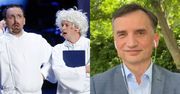 Kabareciarze kpią z wyjazdu Zbigniewa Ziobry do USA. "Jest jak talizman, gdzie się nie pojawi, tam jest zmiana władzy"