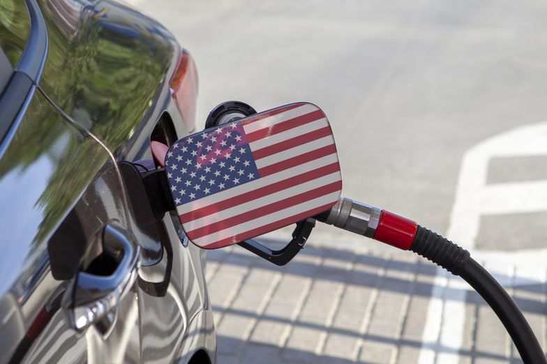 Joe Biden zażądał pilnego śledztwa w sprawie wysokich cen paliw w USA