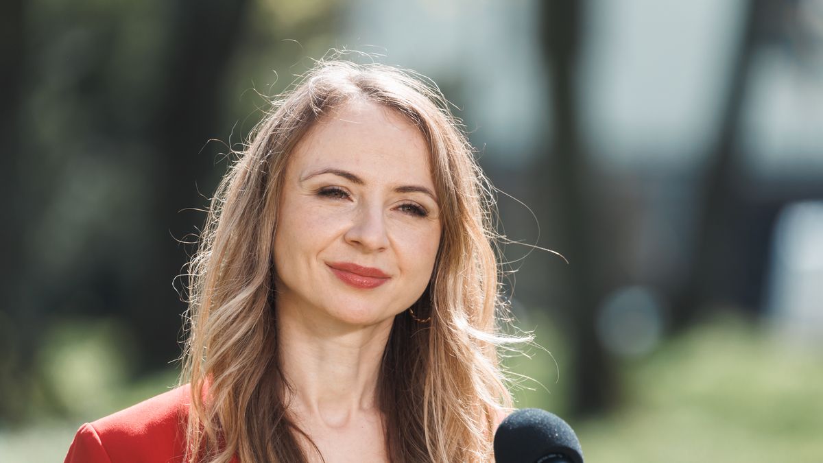 Ministra Agnieszka Dziemianowicz-Bąk 