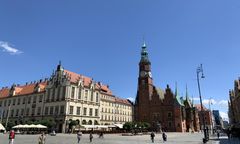 Wrocław. Kolejne zmiany w centrum miasta. Czasowe zakazy parkowania na ważnych ulicach