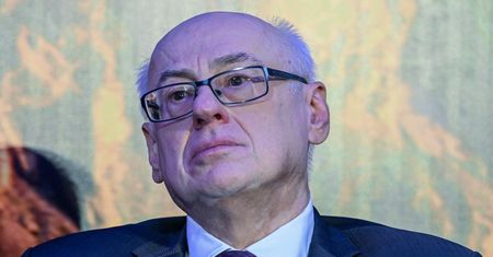 "To wariactwo się rozszerz". Polityk PiS oburzony po wizycie na lotnisku