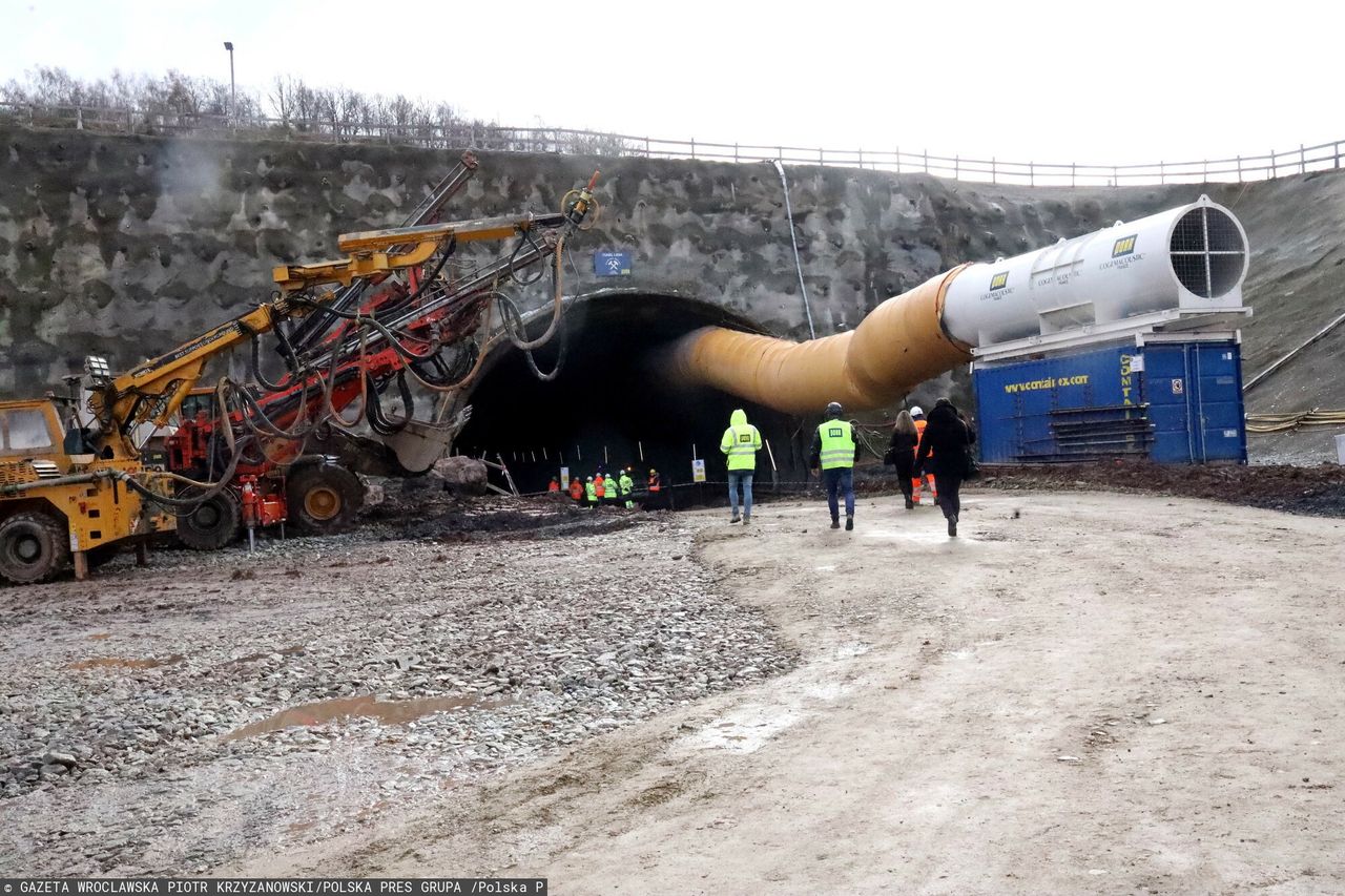 Absurd drogowy na granicy z Czechami. Polska rozkłada ręce