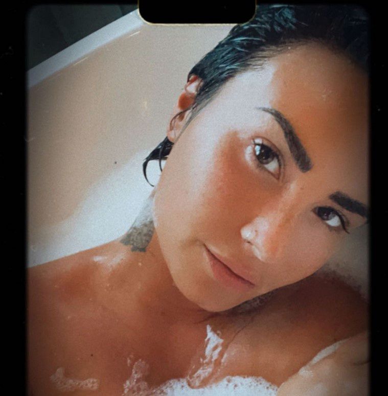 Demi Lovato reklamuje wibrator swojego projektu