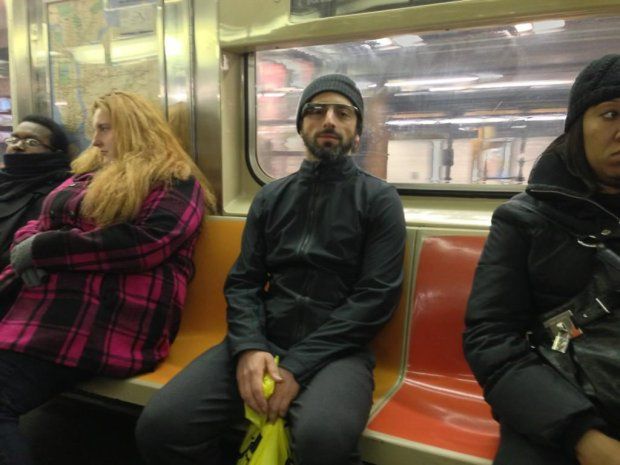 W skrócie: Sergey Brin nosi Google Glass, seks za milion lajków, faceci i ból rodzenia 2