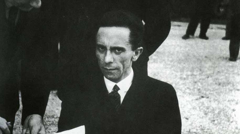 Oczy nienawiści Goebbelsa w kadrze żydowskiego fotografa 1