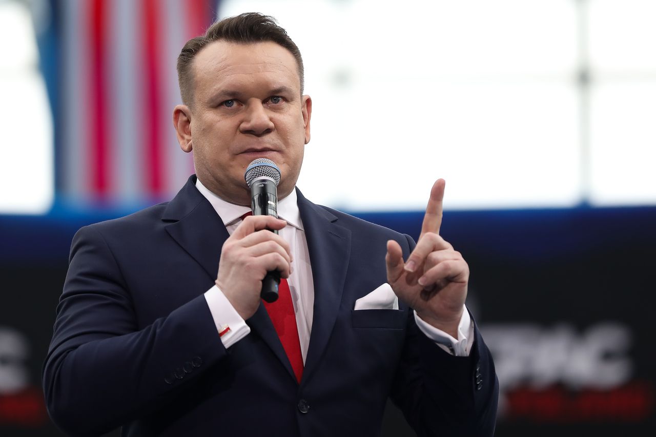 Odmówiono mu wjazdu do Wlk. Brytanii. Tarczyński zapowiada pozew