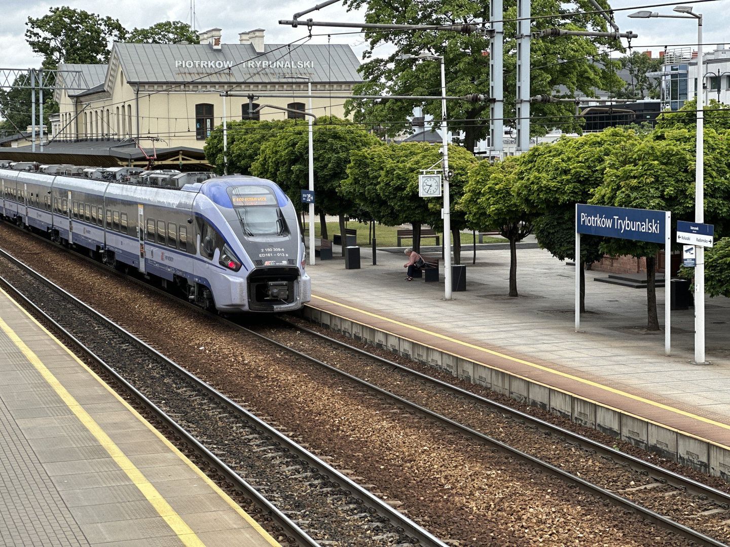 Pociągi przez Piotrków pojadą szybciej o 40 km/h. Rusza modernizacja linii kolejowej nr 1
