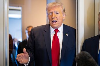 "Nie ma się czego bać". Trump wzywa kapitanów tankowców