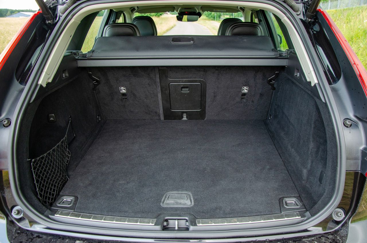 Volvo XC60 B4 AWD (2019)