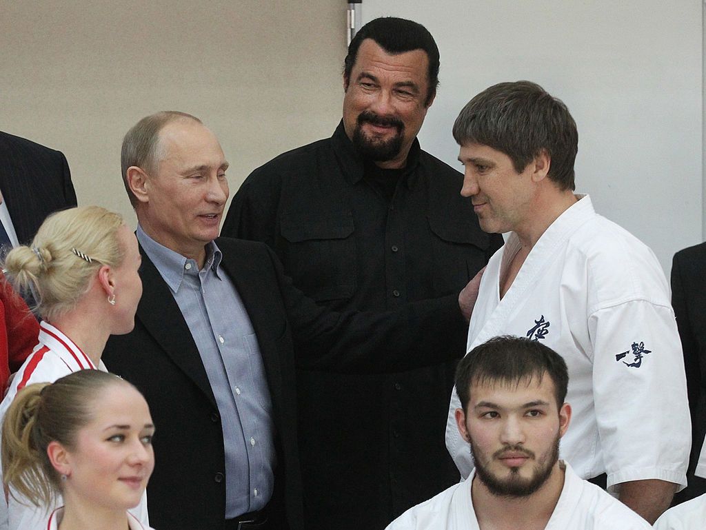 Actor Steven Seagal Visits Russia On The Invite Of Vladimir PutinMOSCOW, RUSSIA - MARCH 13:  U.S. actor Steven Seagal and Russian President Vladimir Putin are seen visiting Sambo-70, a Russian martial art and combat sport school, March 13, 2013 in Moscow, Russia. (Photo by Sasha Mordovets/Getty Images)Sasha Mordovets