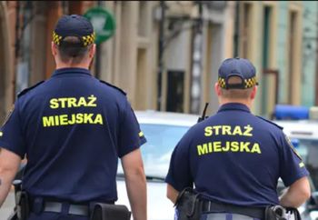 Hejt nie skończył się w sieci. 14-latek pobity przez rówieśników na ulicy