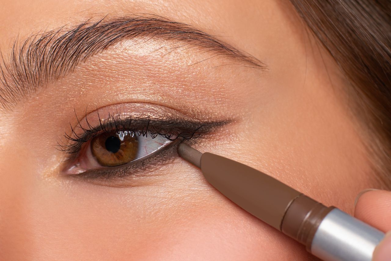 Jak dobrać makijaż do kształtu oka?