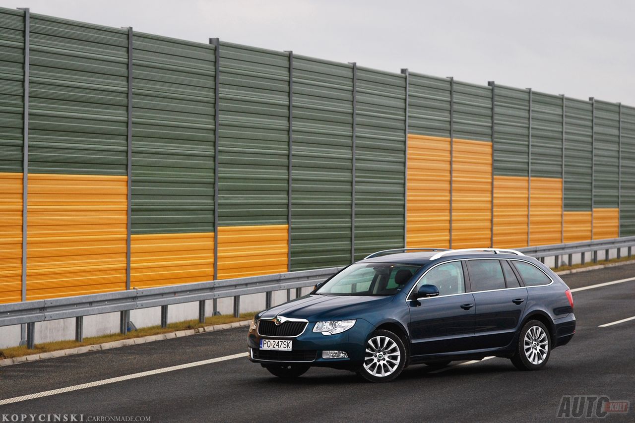 Skoda Superb Combi
