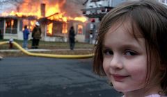 Mem „Disaster Girl” sprzedany za prawie 500 tys. dolarów